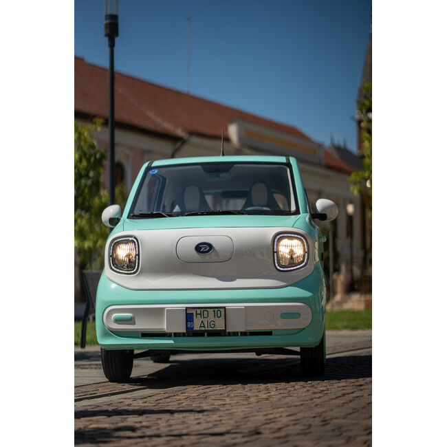 Masina electrica Aigo M1 urbana - autonomie 180 km, 4 locuri, permis B1, Verde