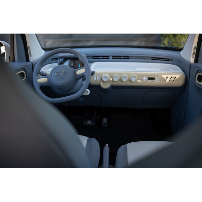 Masina electrica Aigo M1 urbana - autonomie 180 km, 4 locuri, permis B1, Roz