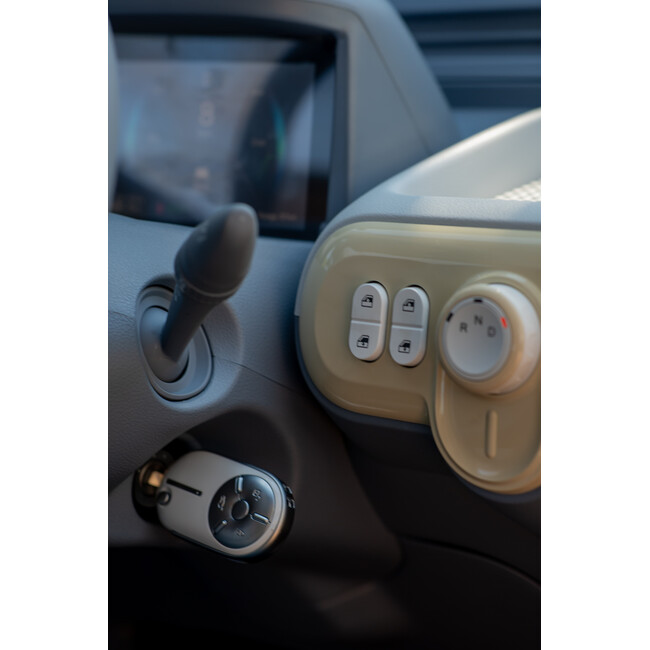 Masina electrica Aigo M1 urbana - autonomie 180 km, 4 locuri, permis B1, Roz